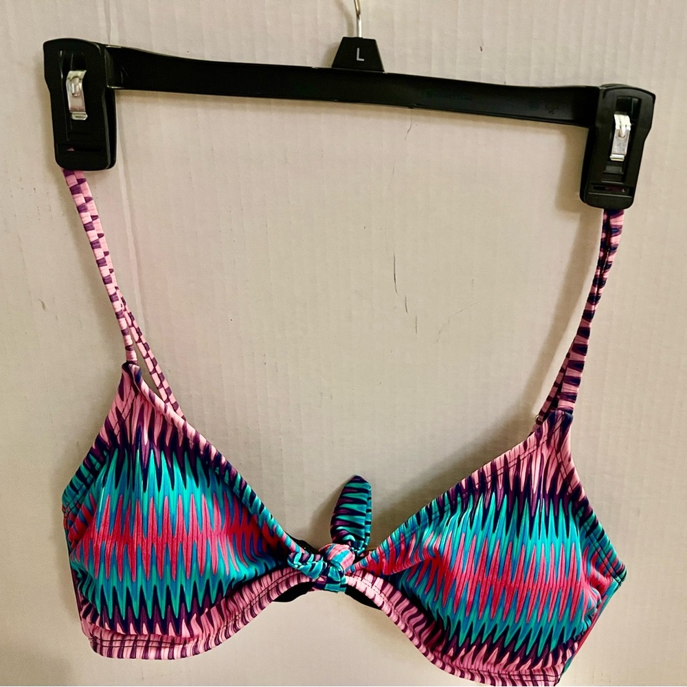 Source Unknown Pink and Blue Patterned Bikini Top